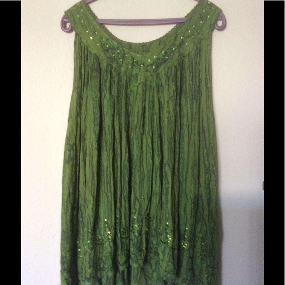 Color weaved summer top!
